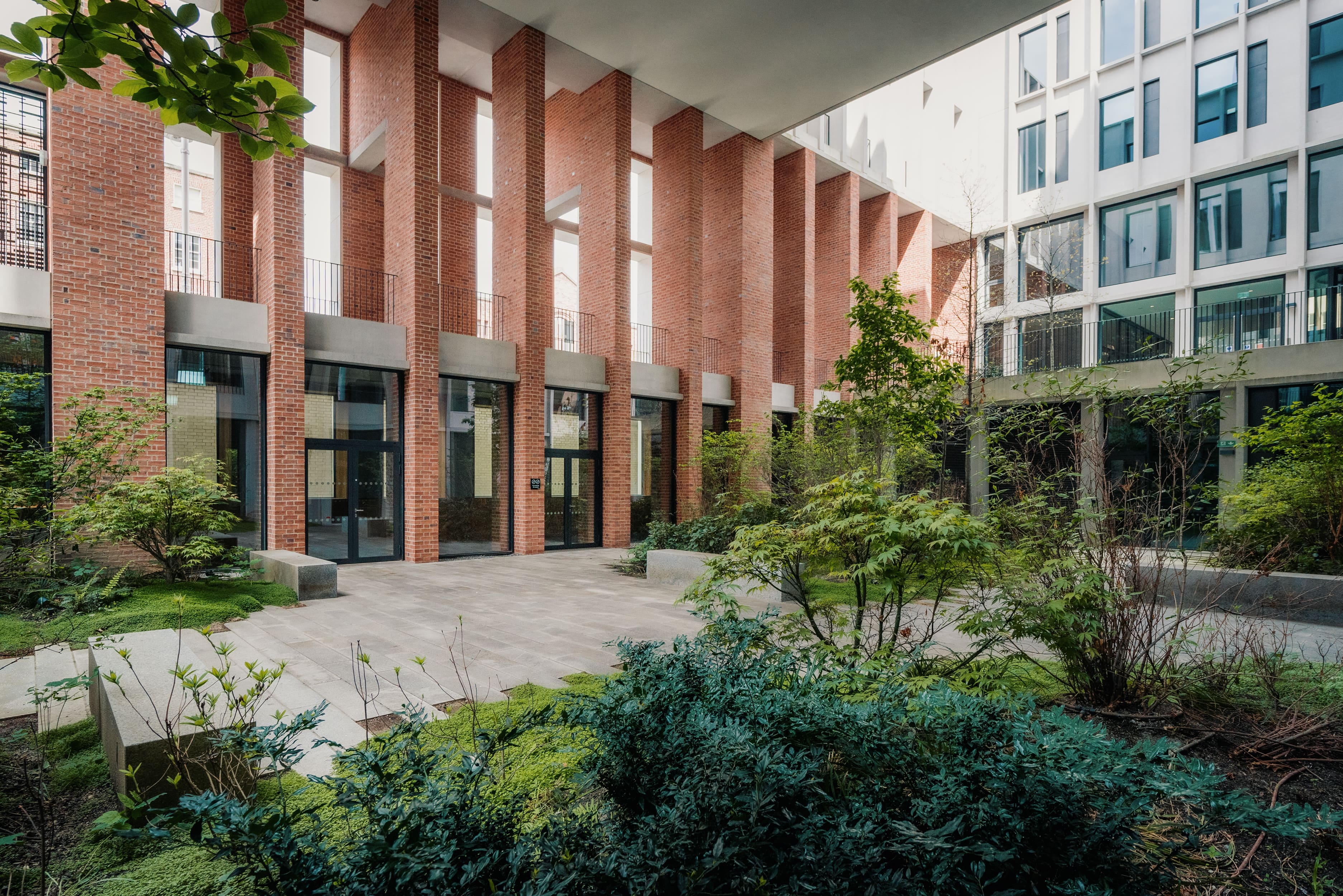 CGI shot showing the inner courtyard in Fitzwilliam 28